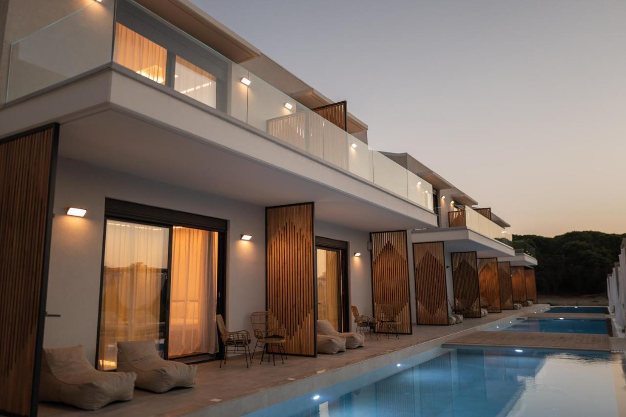 Salt Boutique Hotel Palouki Экстерьер фото
