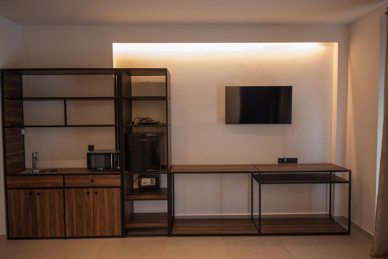 Salt Boutique Hotel Palouki Экстерьер фото