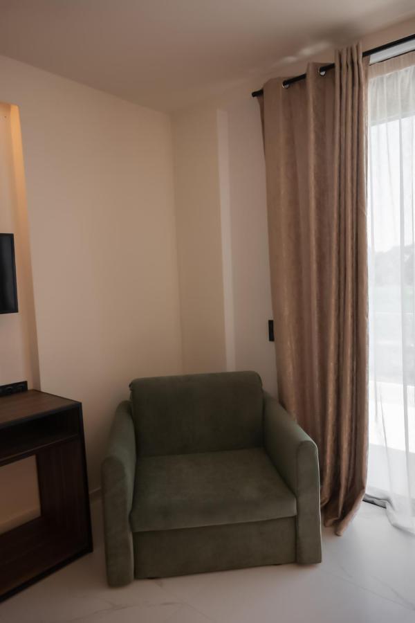 Salt Boutique Hotel Palouki Экстерьер фото